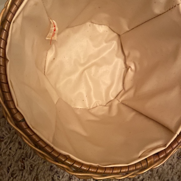 Vintage Wicker Bag - Picture 4 of 5